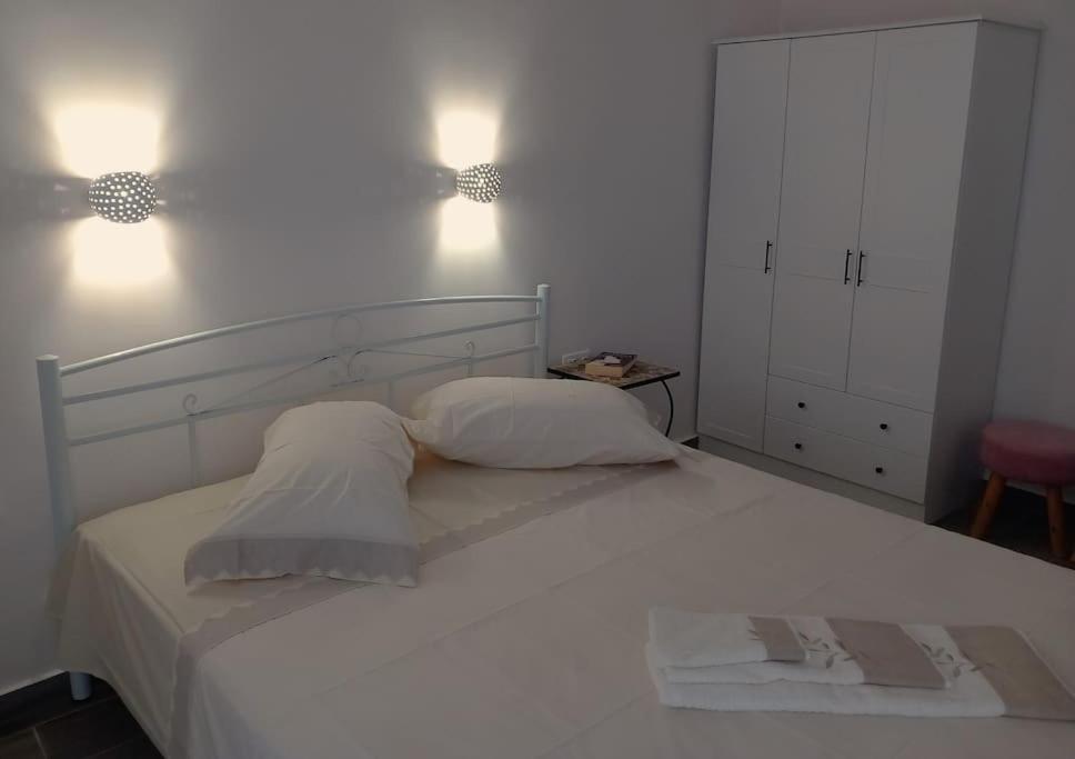 Agnanti Apartment Ormos  Extérieur photo